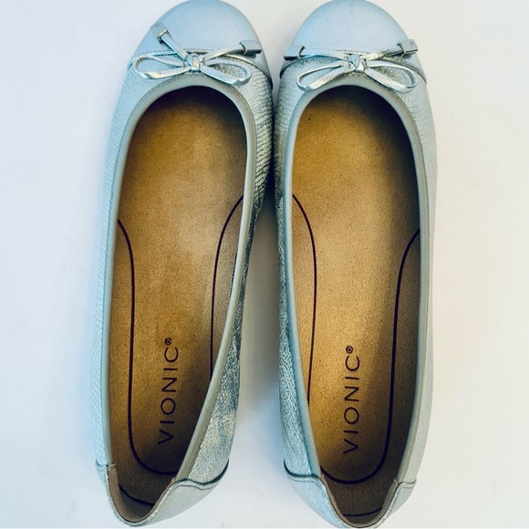 Vionic Minna Silver snake print ballet flats, size 9 - Picture 6 of 9